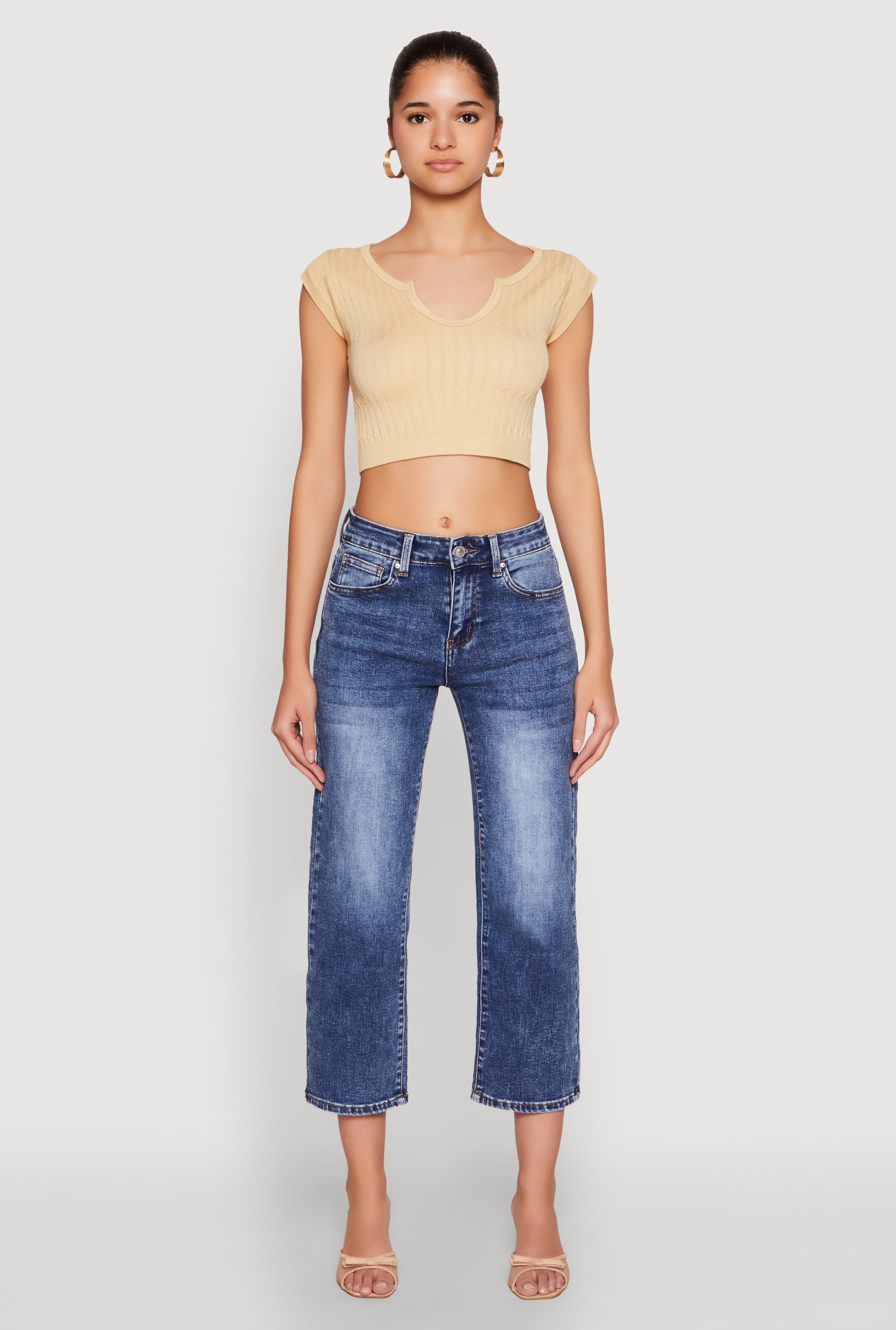 Seamless Notch Neck Crop Top