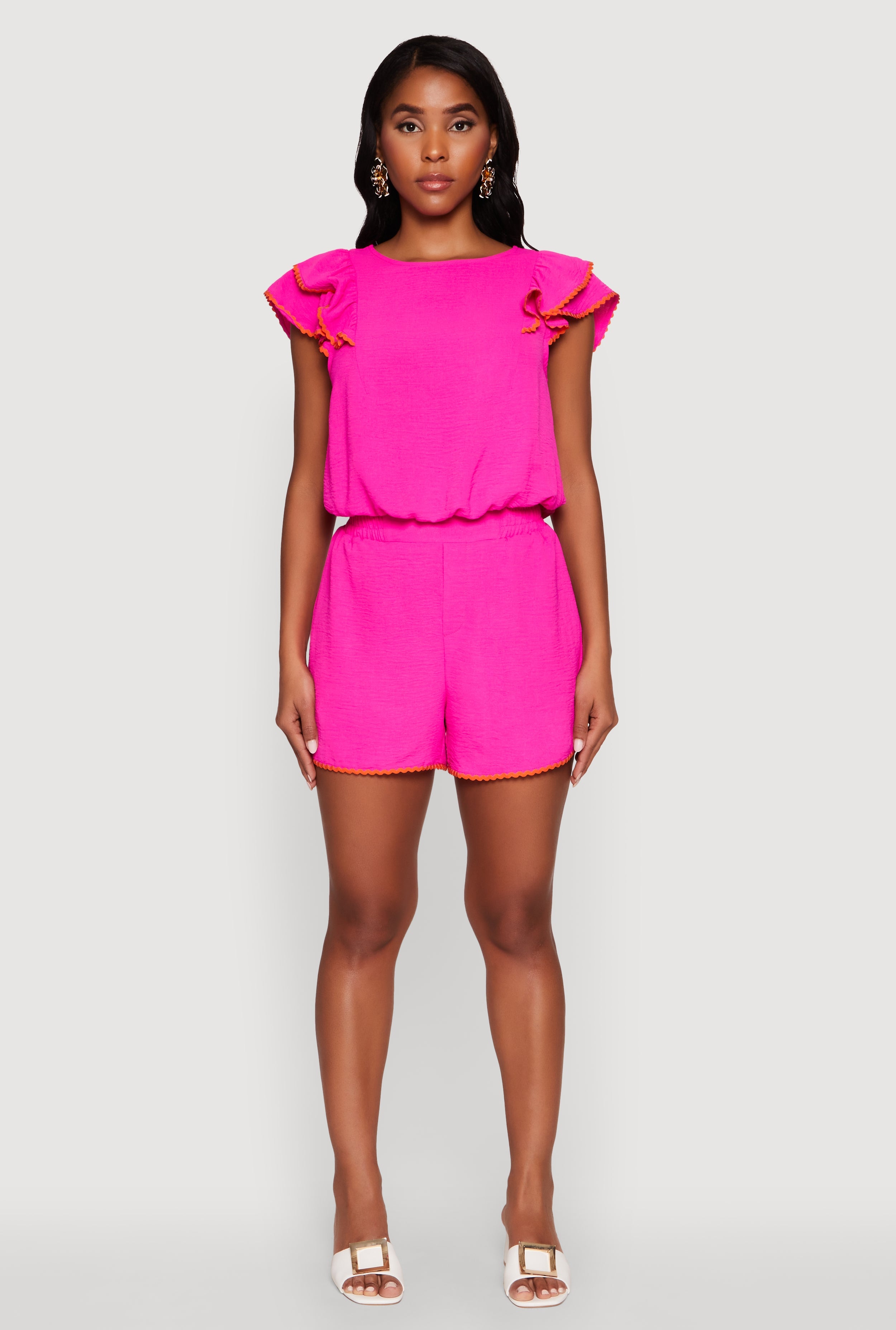 Trendy Crepe Knit High Waisted Shorts with Scalloped Contrast Trim