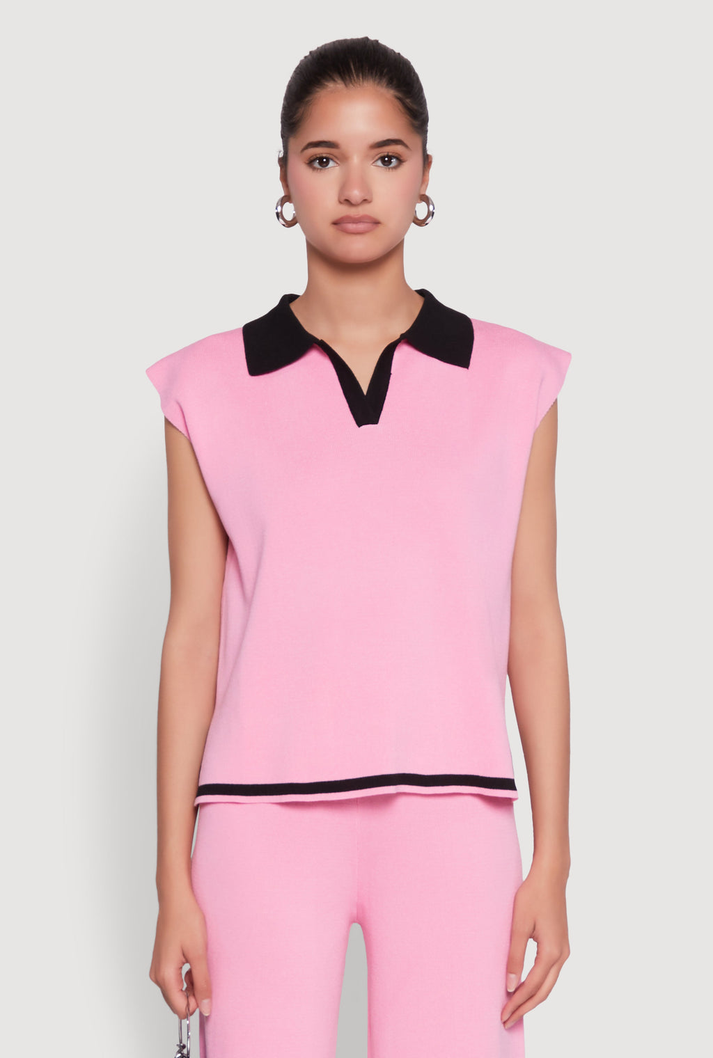 Daisy Contrast Trim Cap Sleeve Blouse