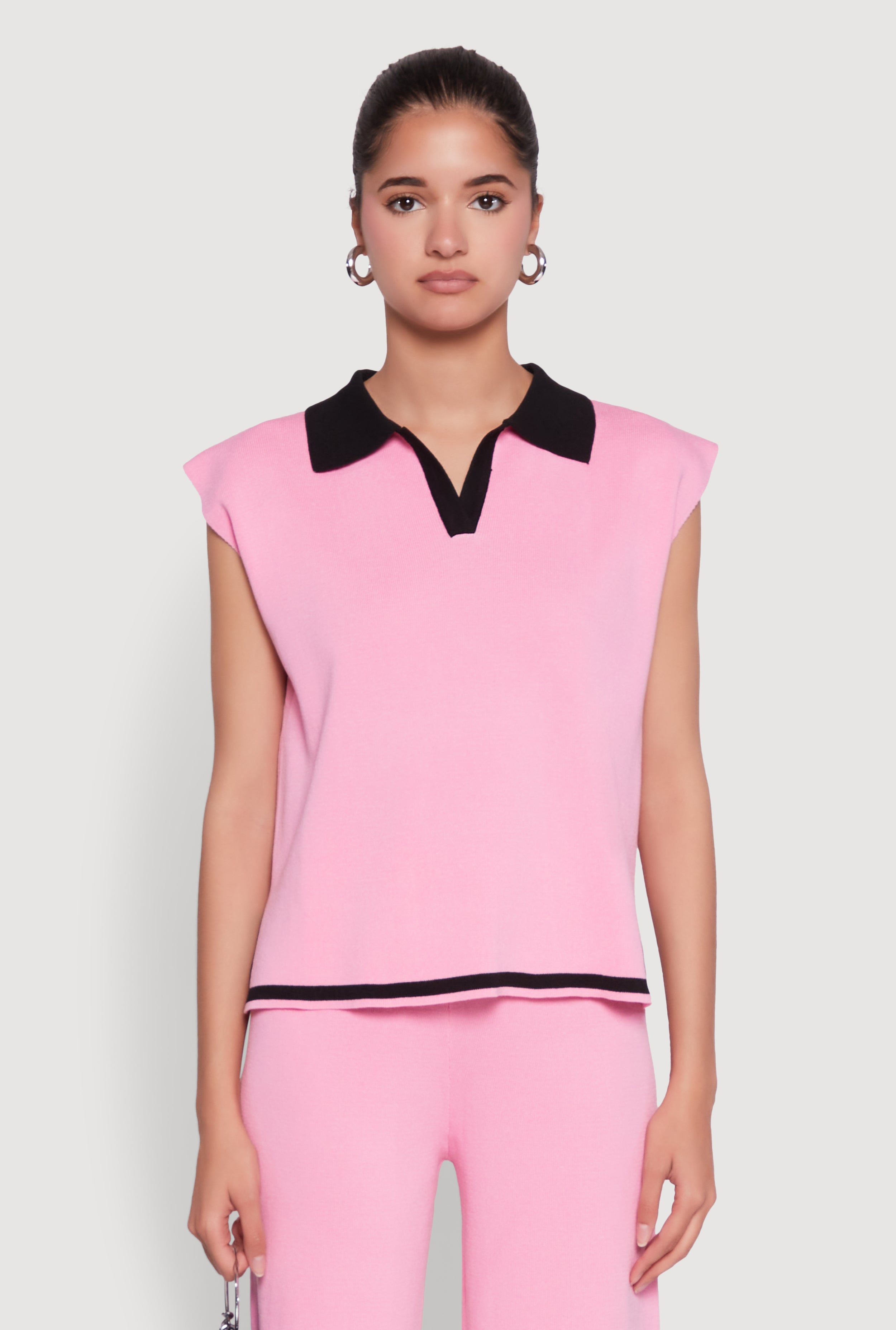 Daisy Contrast Trim Cap Sleeve Blouse